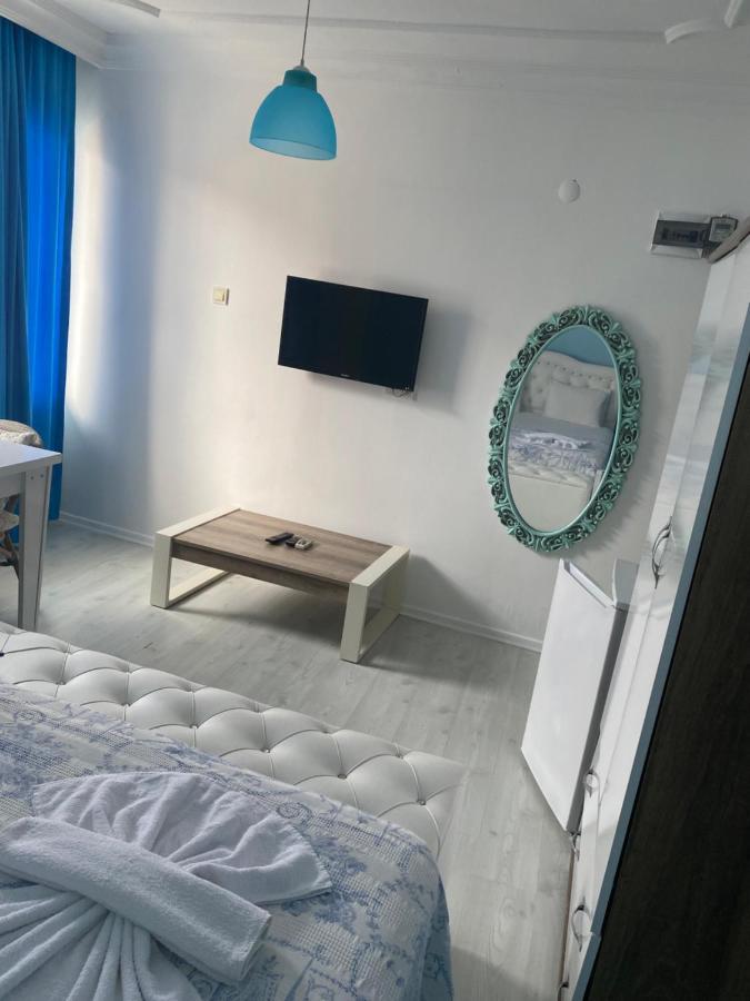 Mavi Butik Apart Кешме Экстерьер фото
