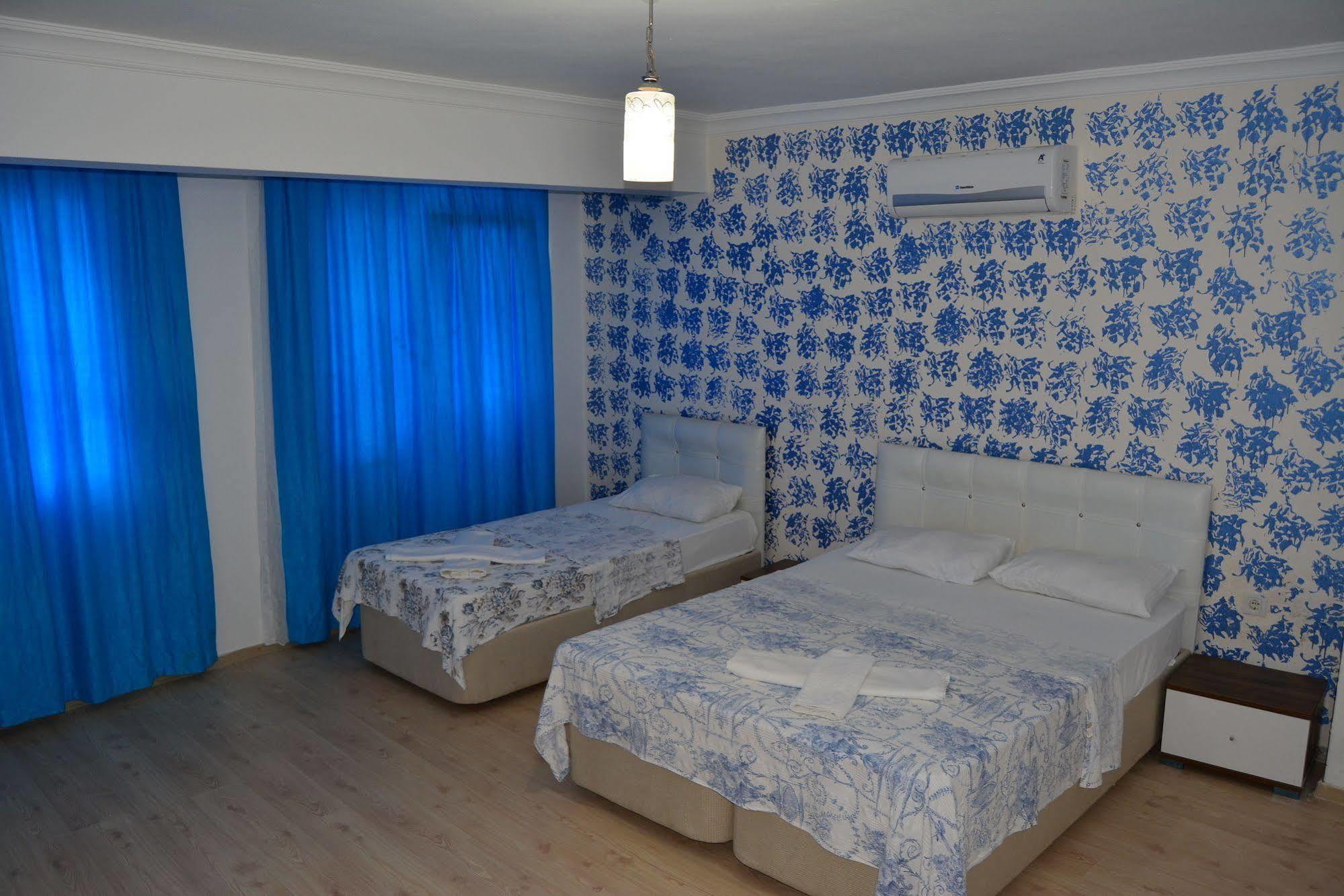 Mavi Butik Apart Кешме Экстерьер фото