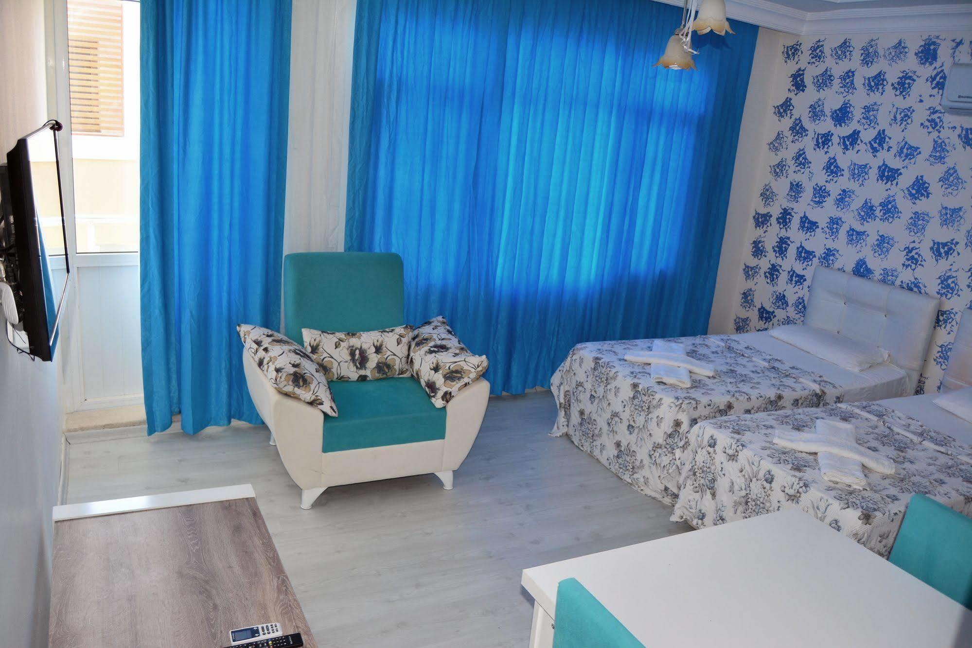 Mavi Butik Apart Кешме Экстерьер фото