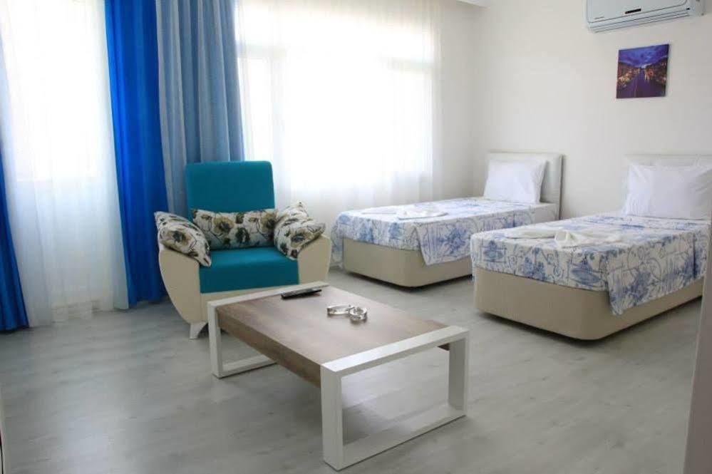 Mavi Butik Apart Кешме Экстерьер фото